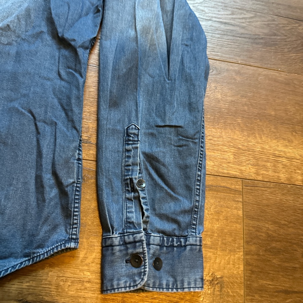 Express Blue Denim Casual Button Down Shirt - Picture 4 of 6